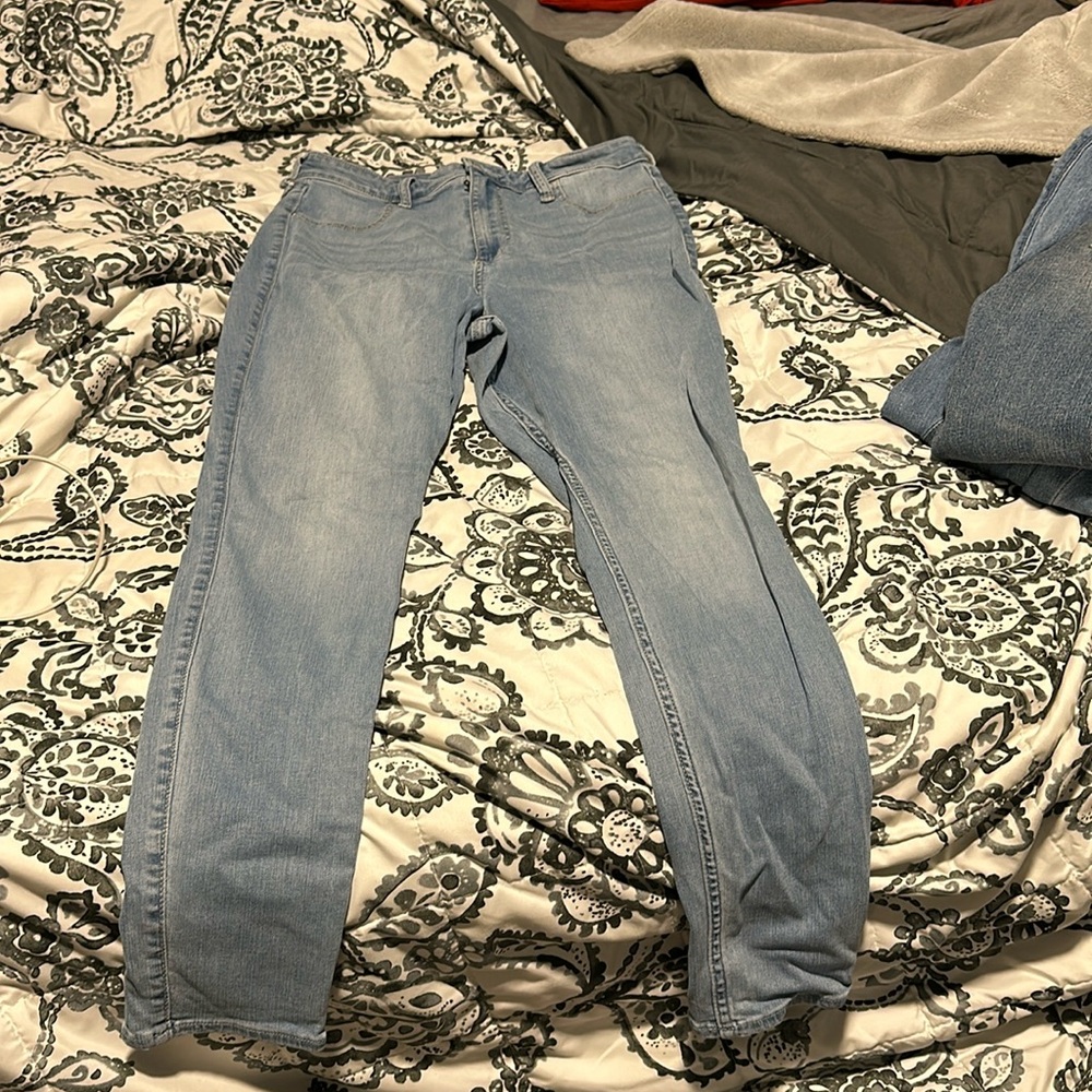Hollister skinny jeggings